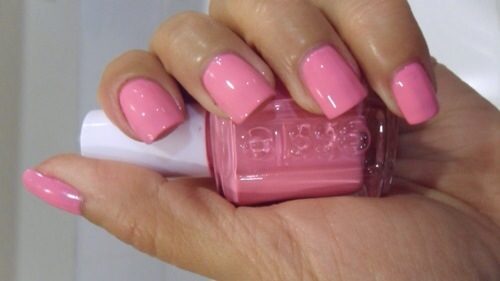 Essie: Pretty Pinks | varnishingpoint10